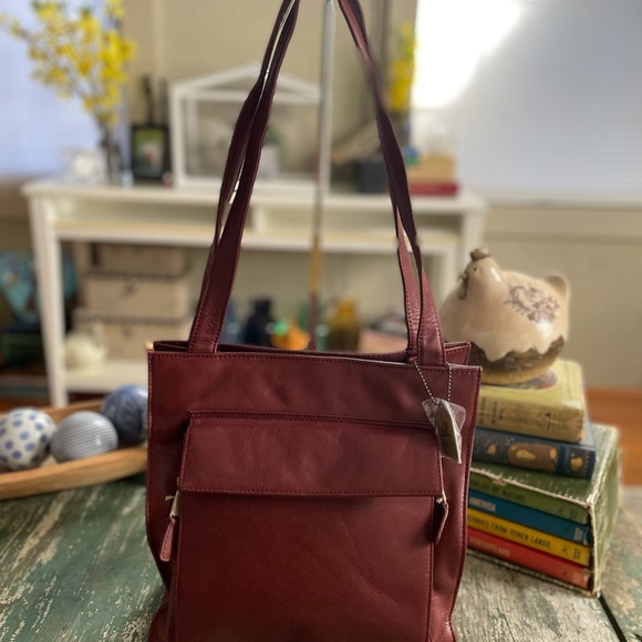 ♥️ UNIQUE ♥️ M. London Distressed Brown Leather Utility Tote NWOT 🫶🏻👜 - Picture 4 of 15
